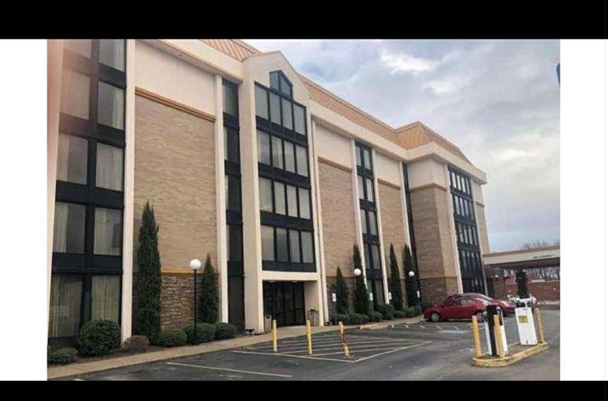 AmericInn by Wyndham Memphis East - Housity