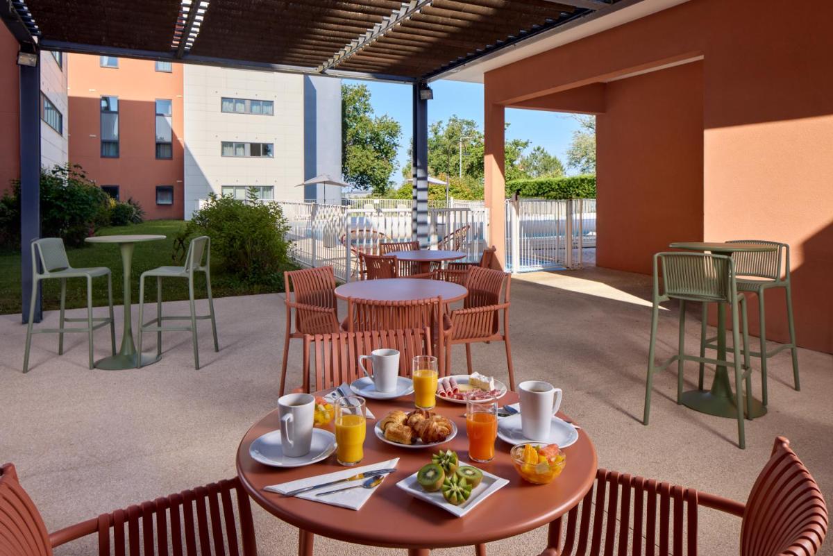 Zenitude Hôtel-Résidences Bordeaux Aéroport Mérignac - Housity