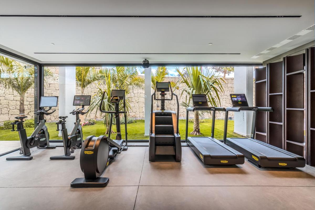 Gimnasio o instalaciones de fitness de Royal Hideaway Corales Villas