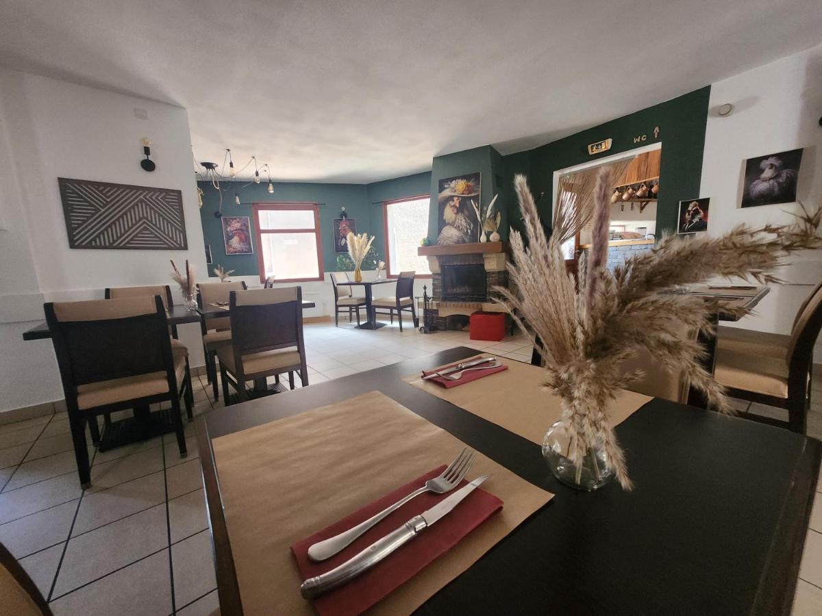 Auberge La Cascade - Housity
