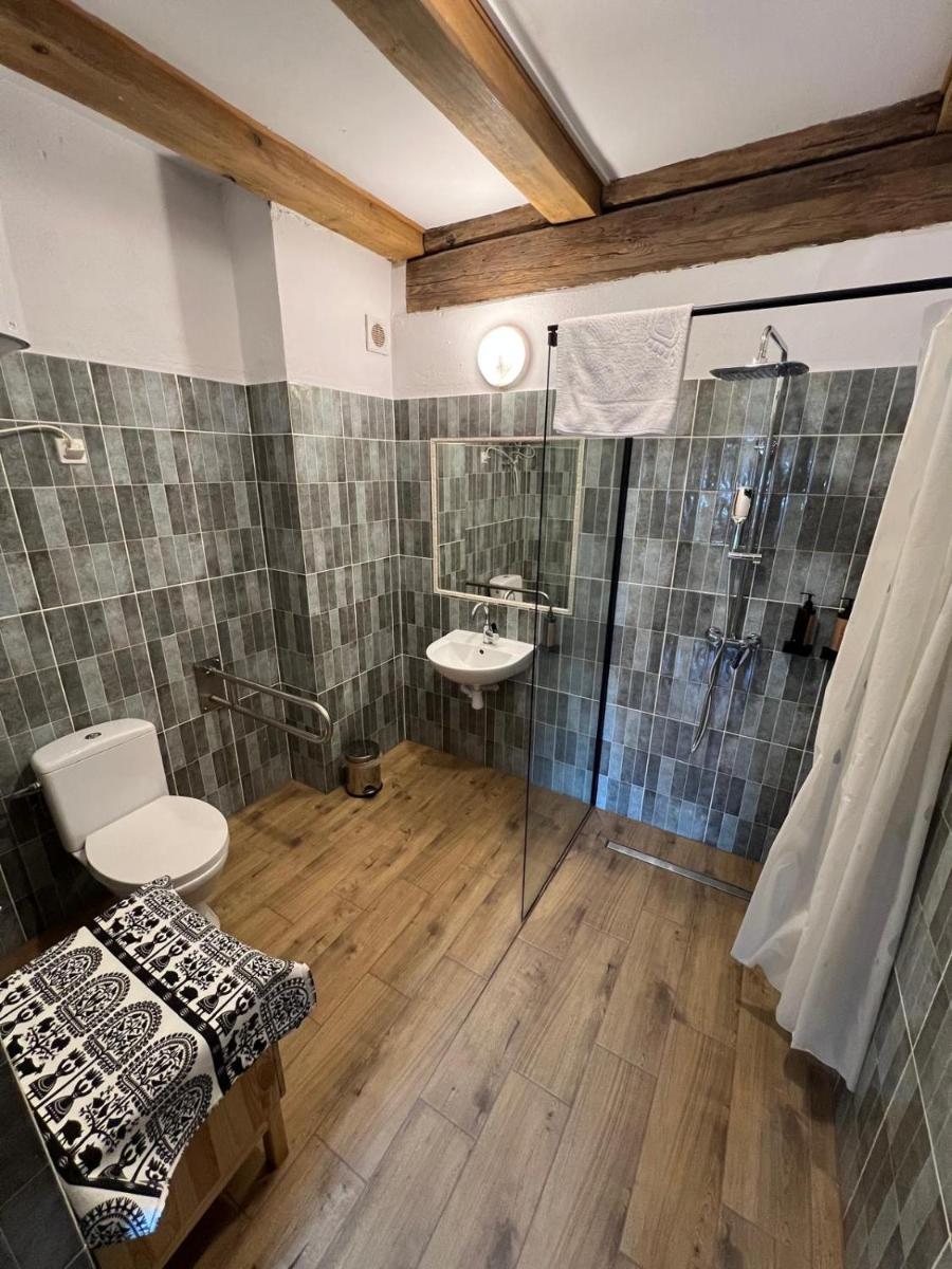 Hostel FOLKier - Housity