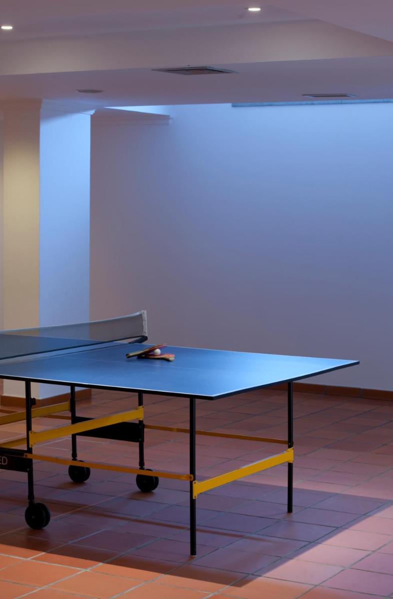 Comodidades para ténis de mesa em Madeira Panorâmico Hotel ou nas proximidades