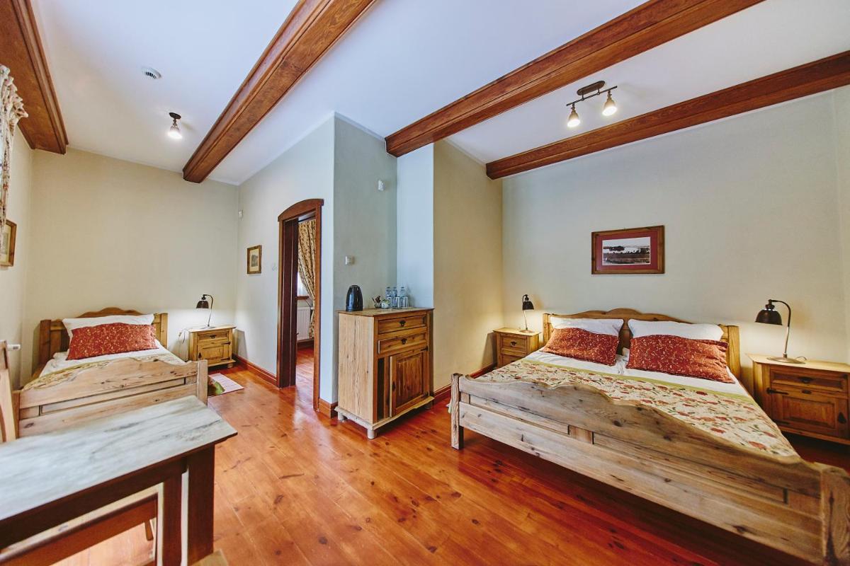 Folwark Hutta - Housity