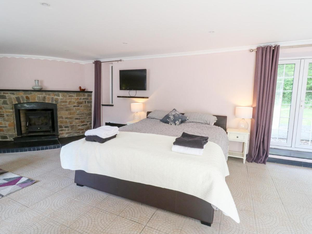 Garden Apartment - Housity