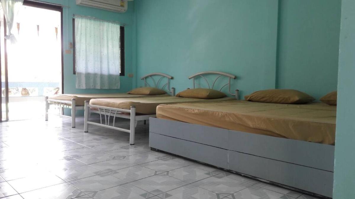 Rimtalay Resort Koh Si Chang - Housity
