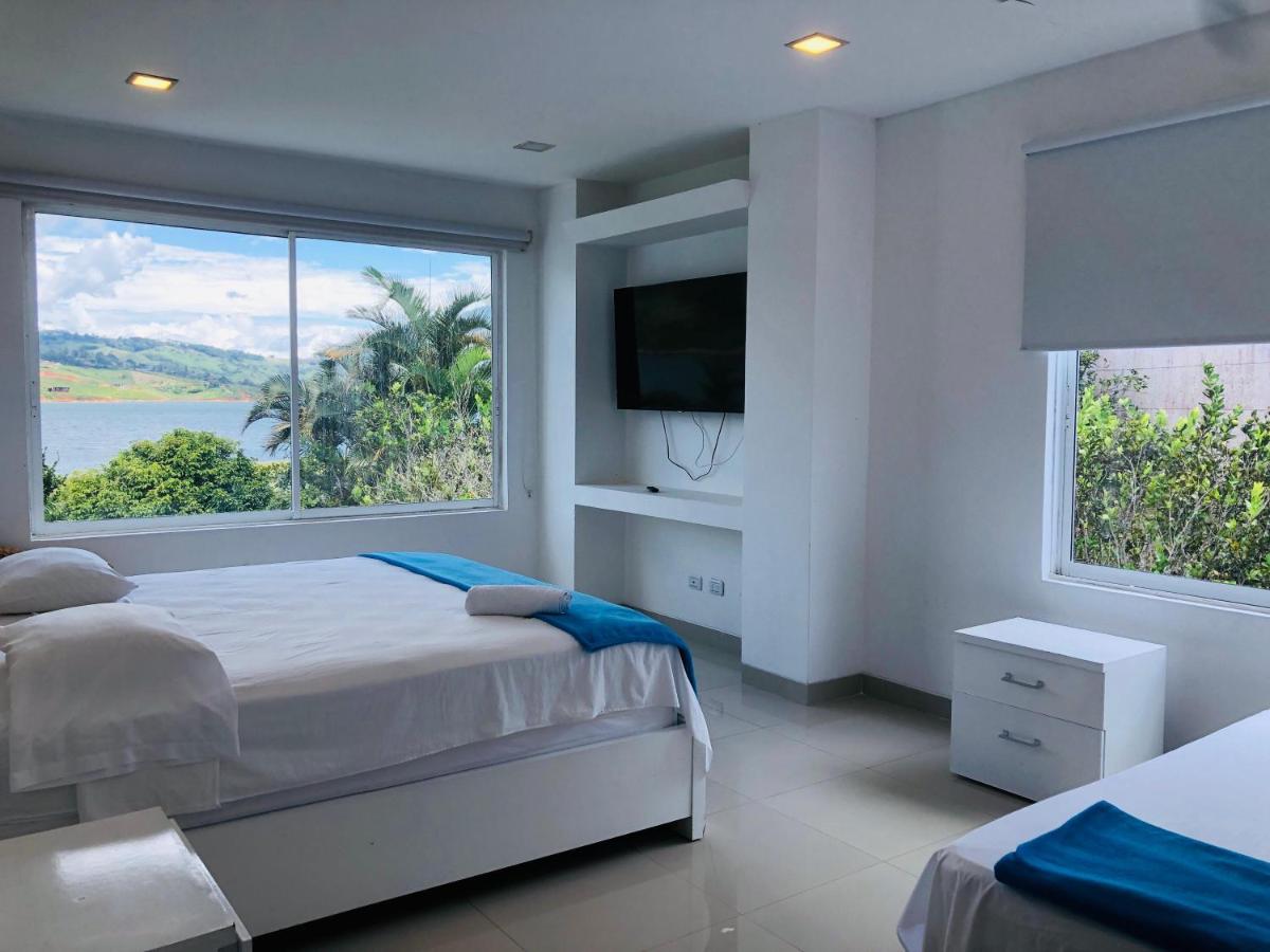 Hotel Blue Palace - Housity