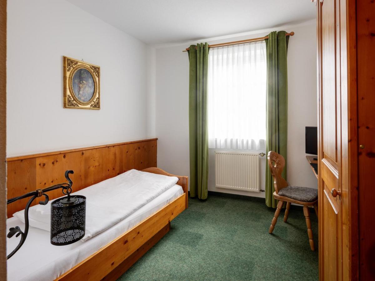 Gasthaus & Hotel 
