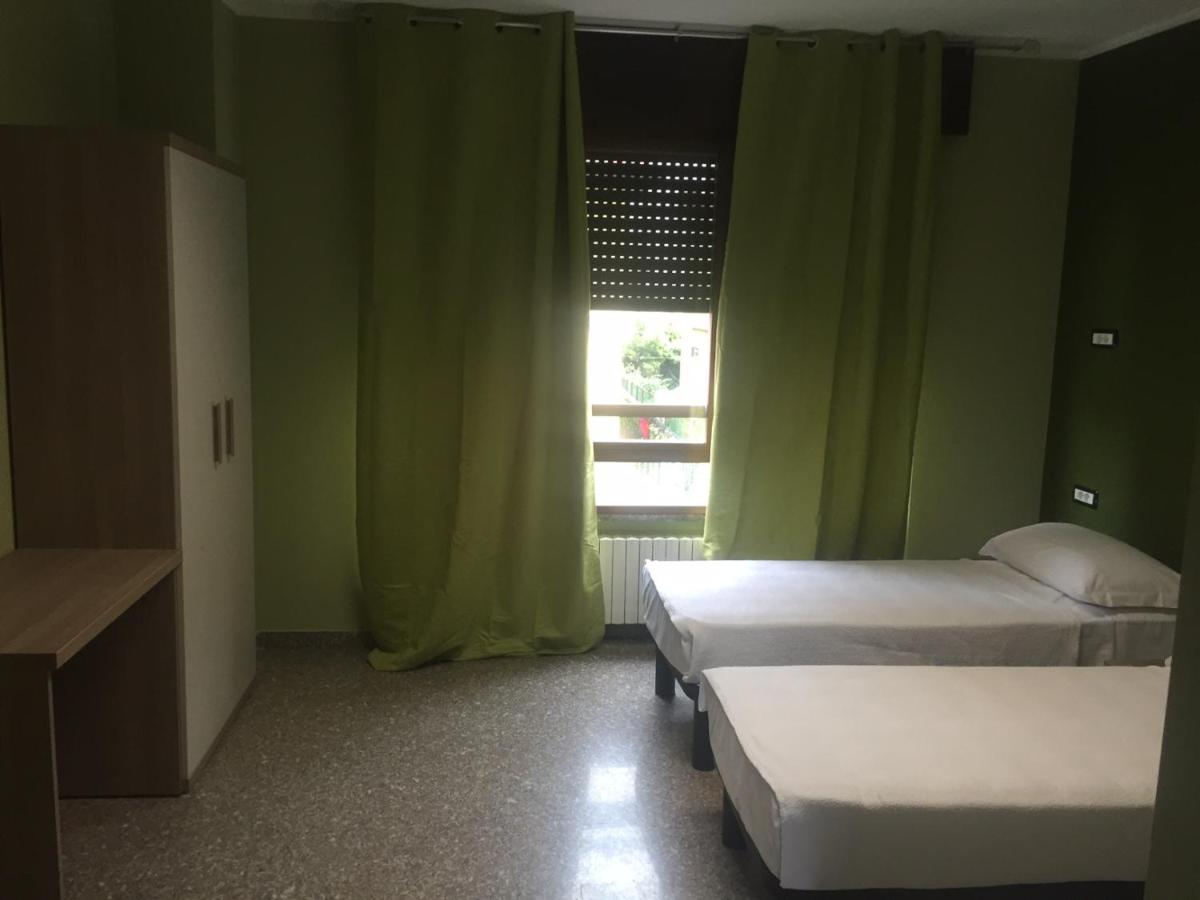 MRHostel Milano - Housity