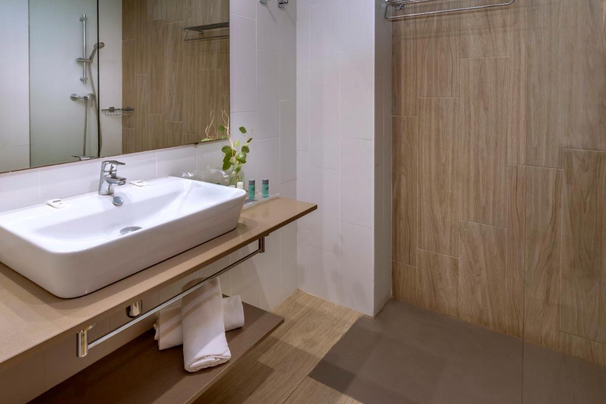 Un baño de 4R Gran Regina
