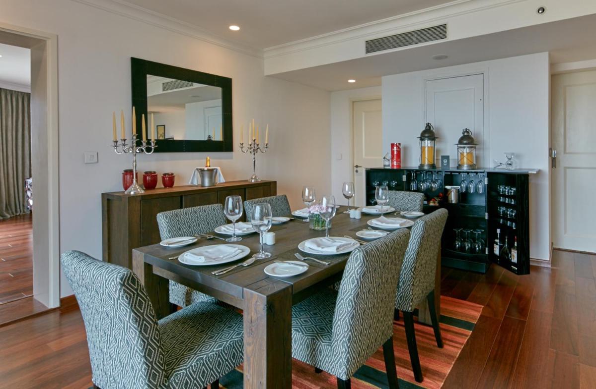 The Waverly Hotel & Residences - Housity