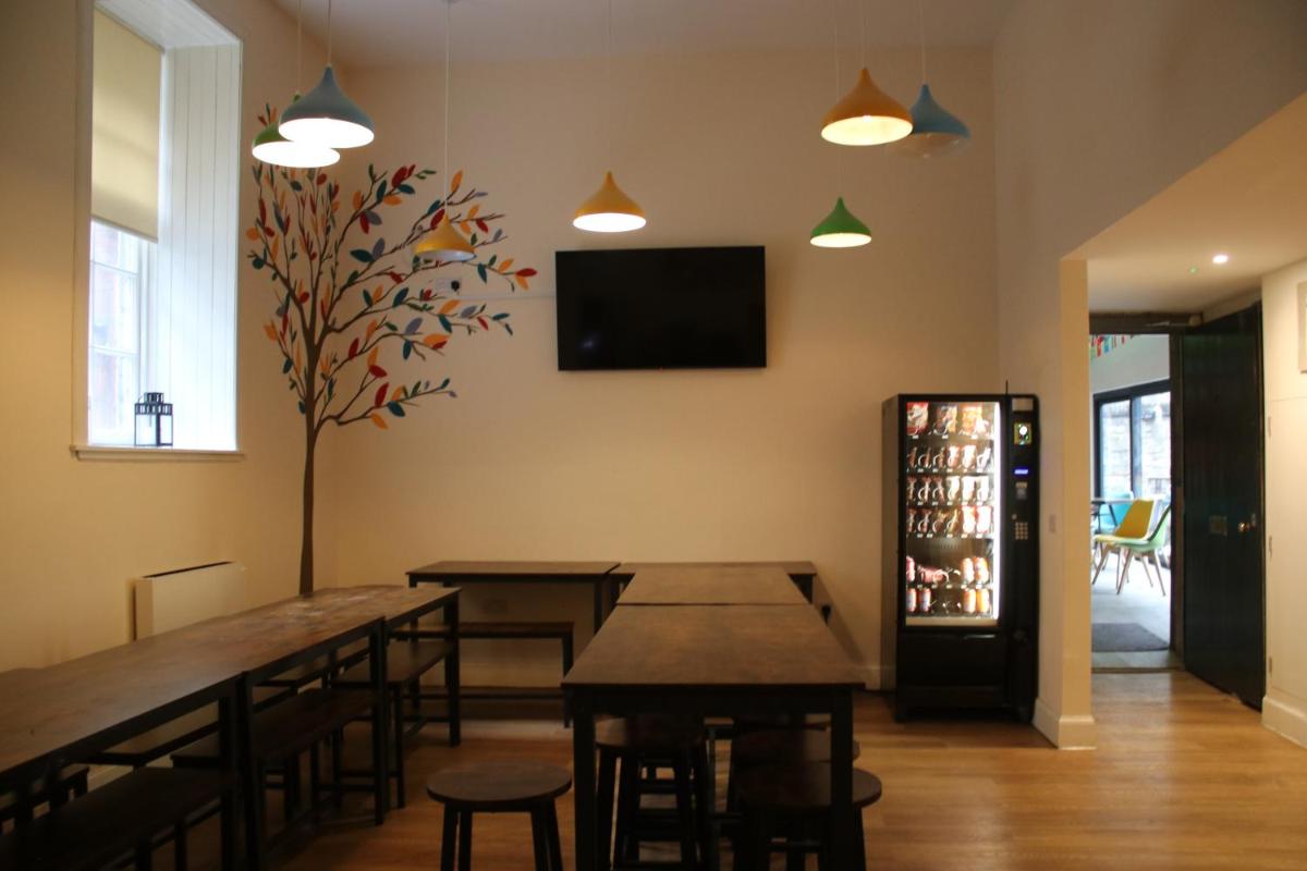 Safestay Edinburgh Cowgate - Housity