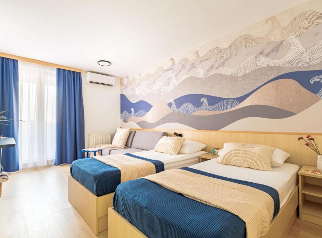 Hotel Bolero - Housity