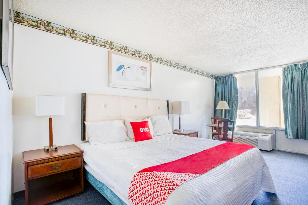 Travelers Inn By OYO, Templeton VA - Housity