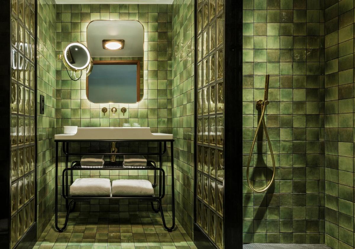 Salle de bains dans l'établissement La Fondation