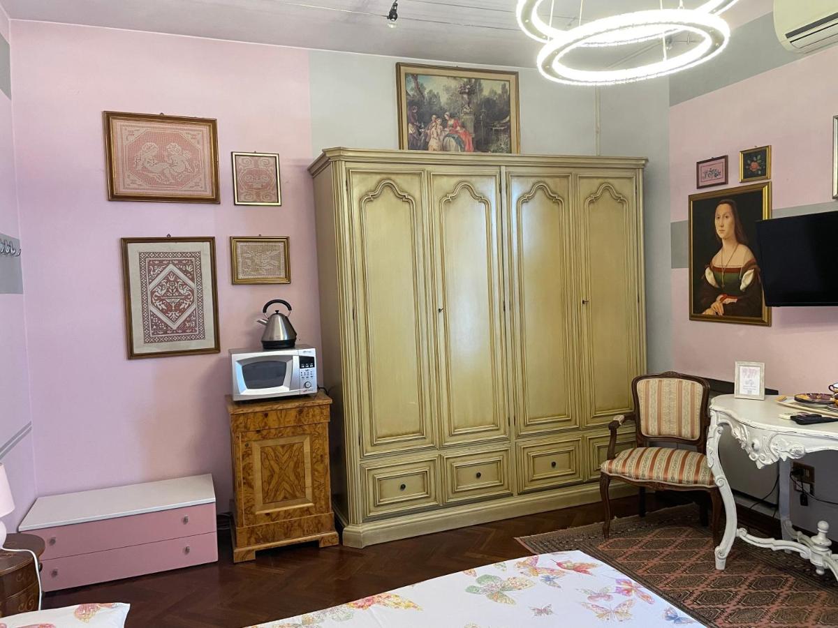 B&B Les Fleurettes - Housity