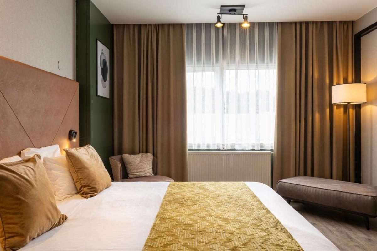 Shanghai Hotel Holland - Housity