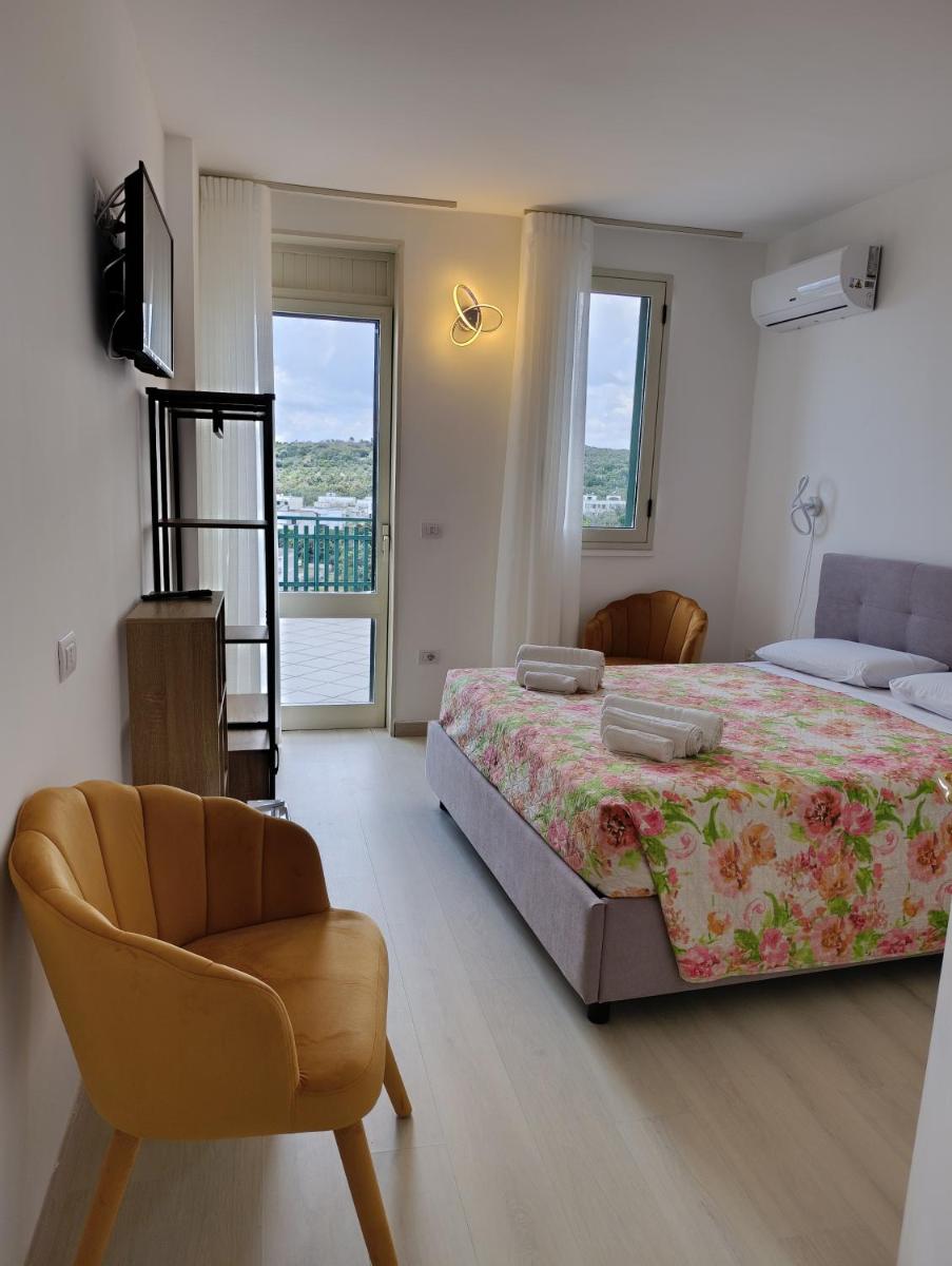 La Tartana - Housity