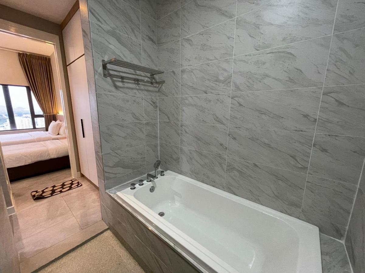 Imperio Private Bathtub Melaka Town By MICASA GROUP - Hizvo