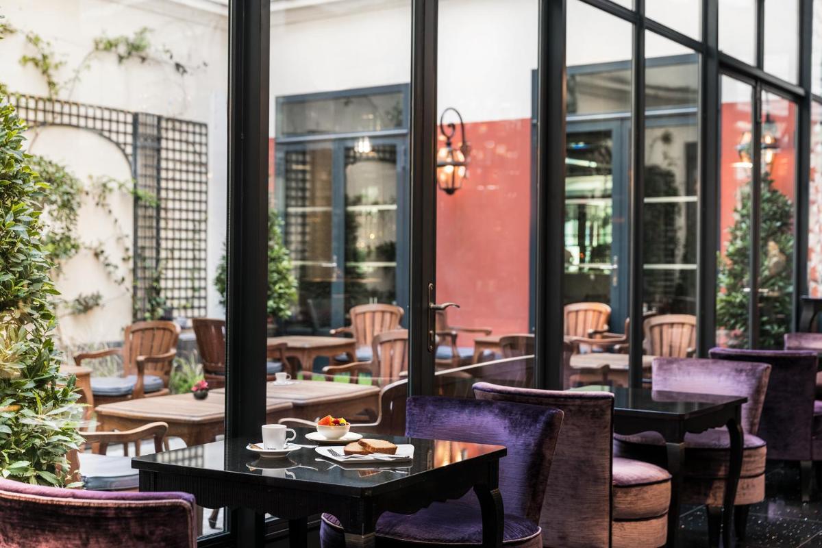 Restaurant ou autre lieu de restauration dans l'établissement Maison Albar - Le Diamond