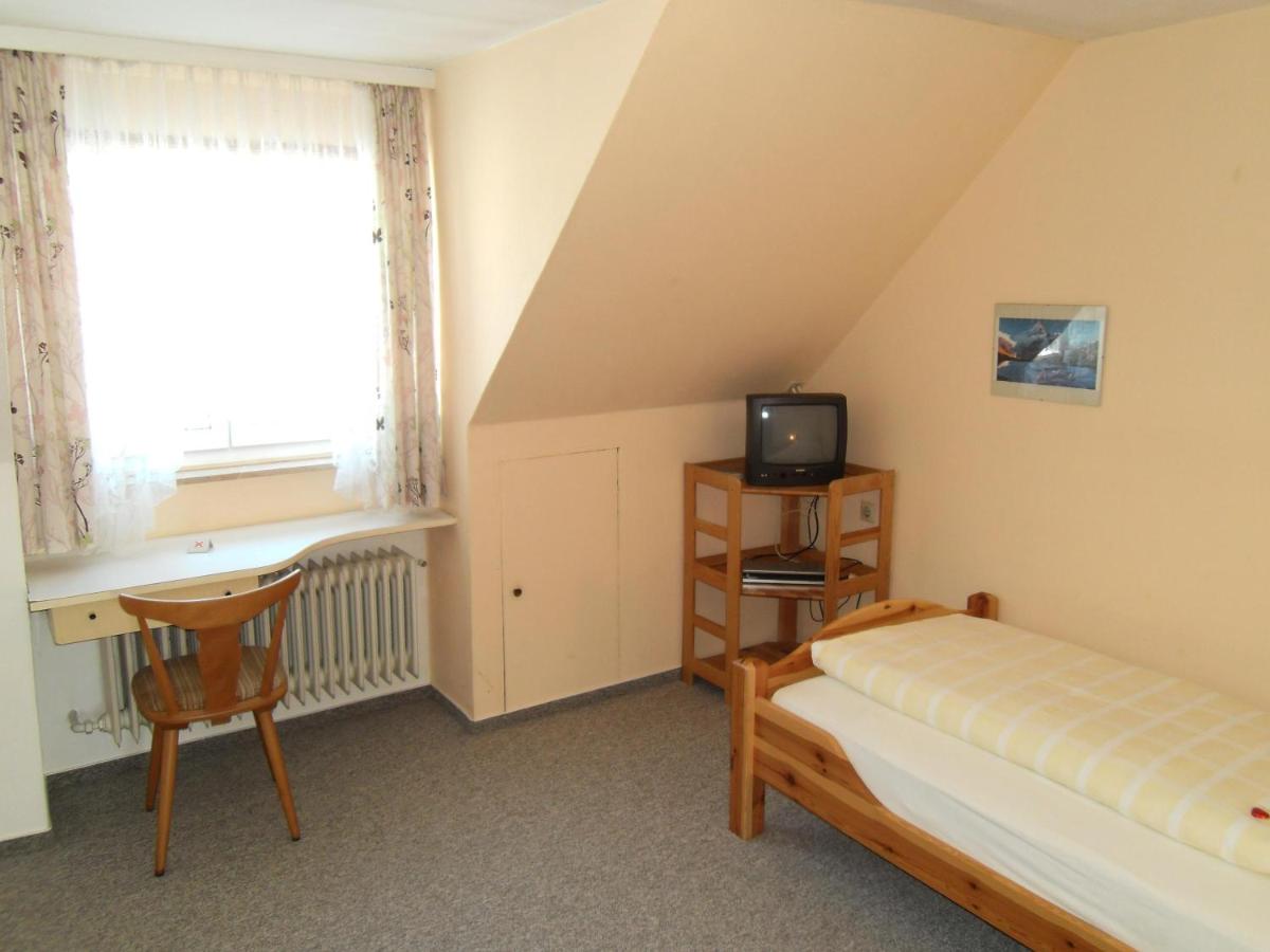 Hotel Gasthof zum Neubau - Housity