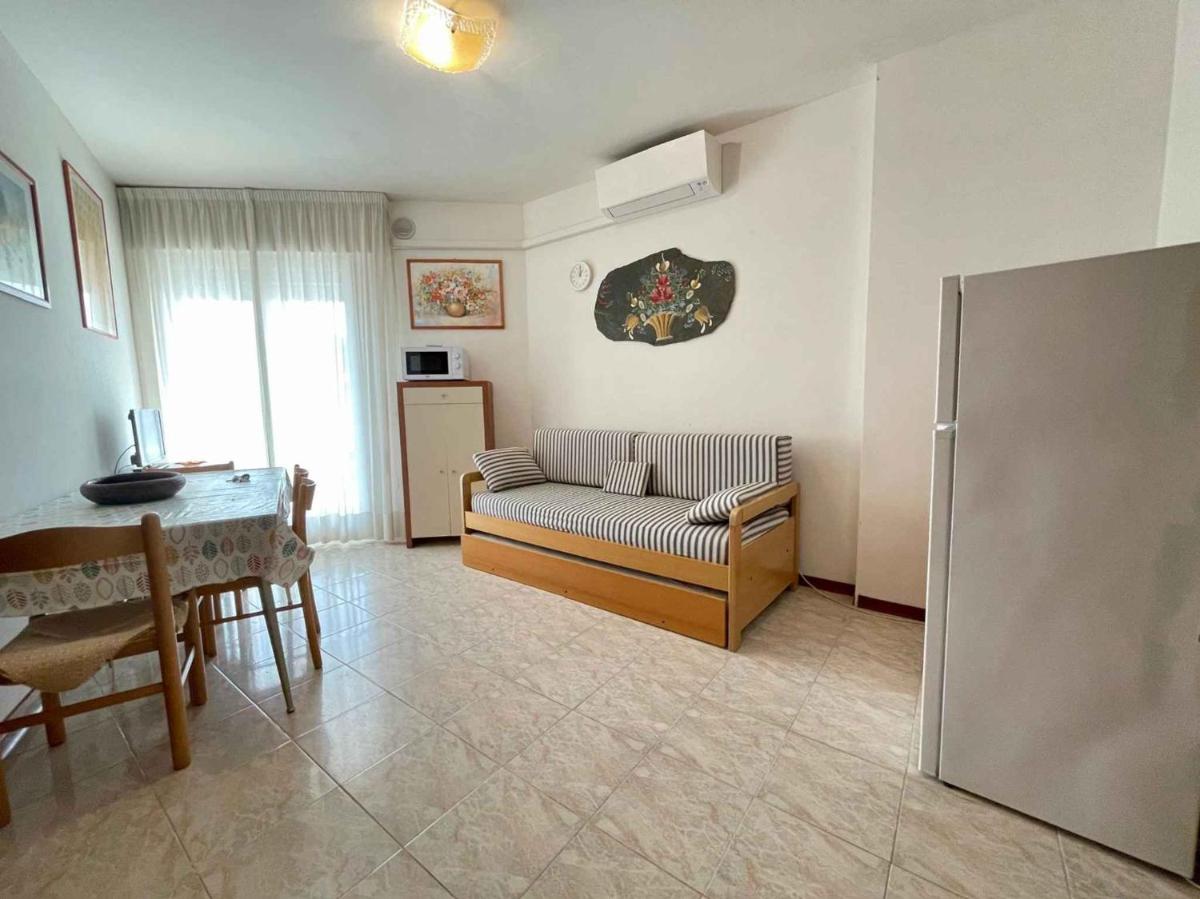 Apartment in Porto Santa Margherita 43488 - Housity
