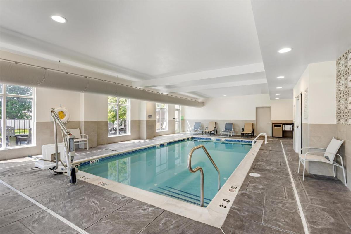 Best Western Plus Hershey - Housity
