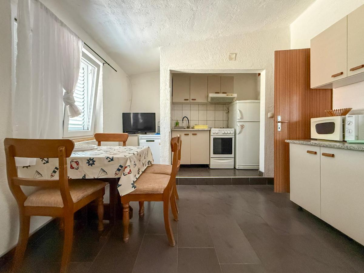 Lantana ex Villa Americana - Housity