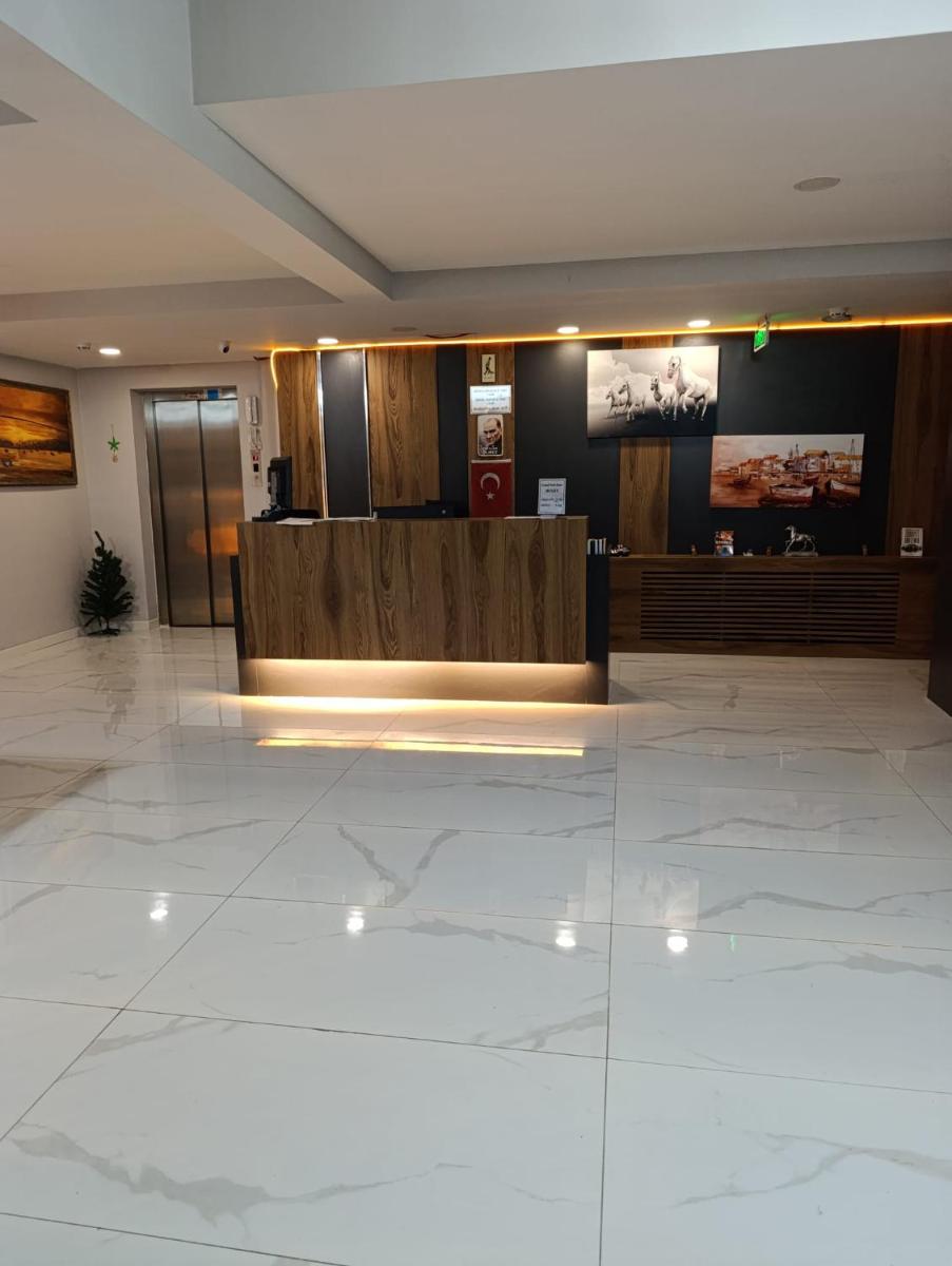 Grand Faik Hotel - Housity