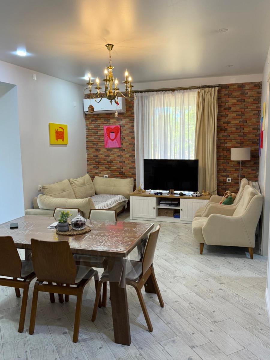 Guesthouse Mtsvane Koncxi 22 - Housity