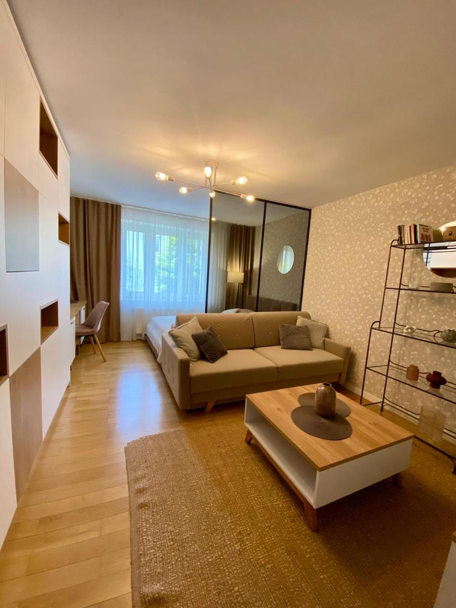 Apartamenty na Klasztornej - Housity