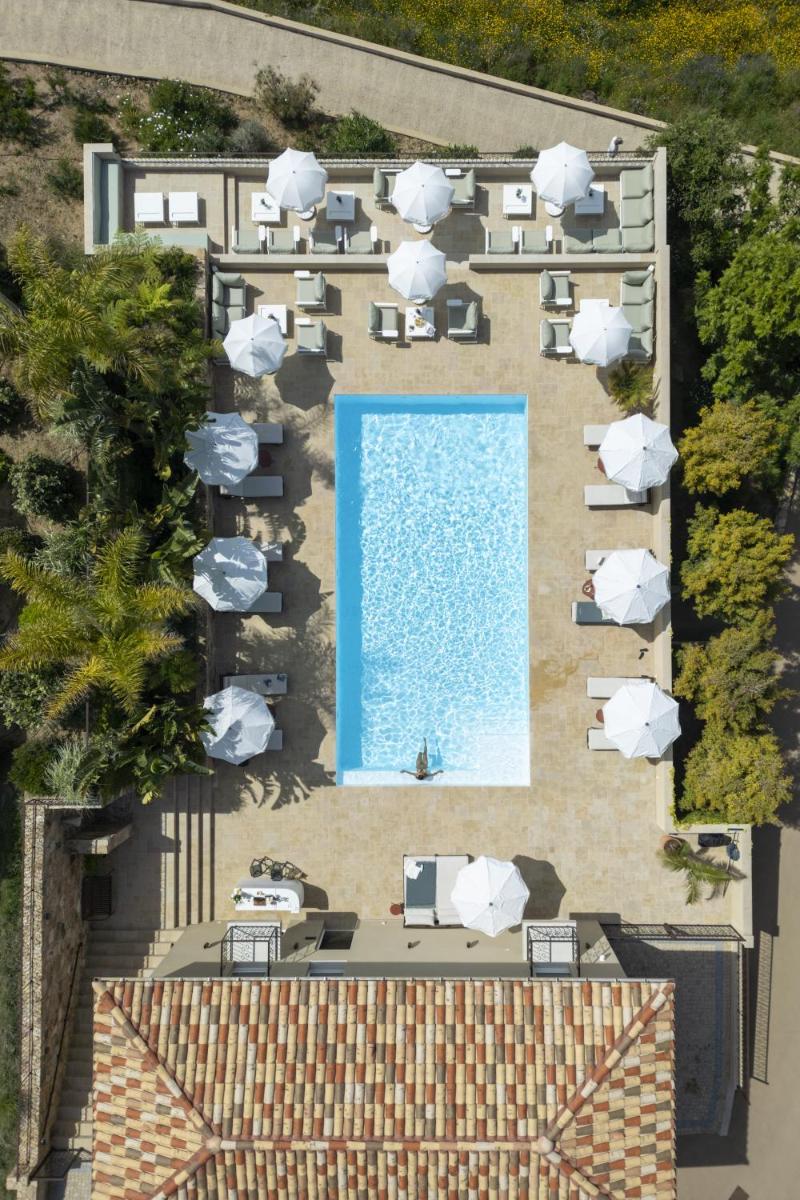 Piscine de l'établissement Résidence Omigna ou située à proximité