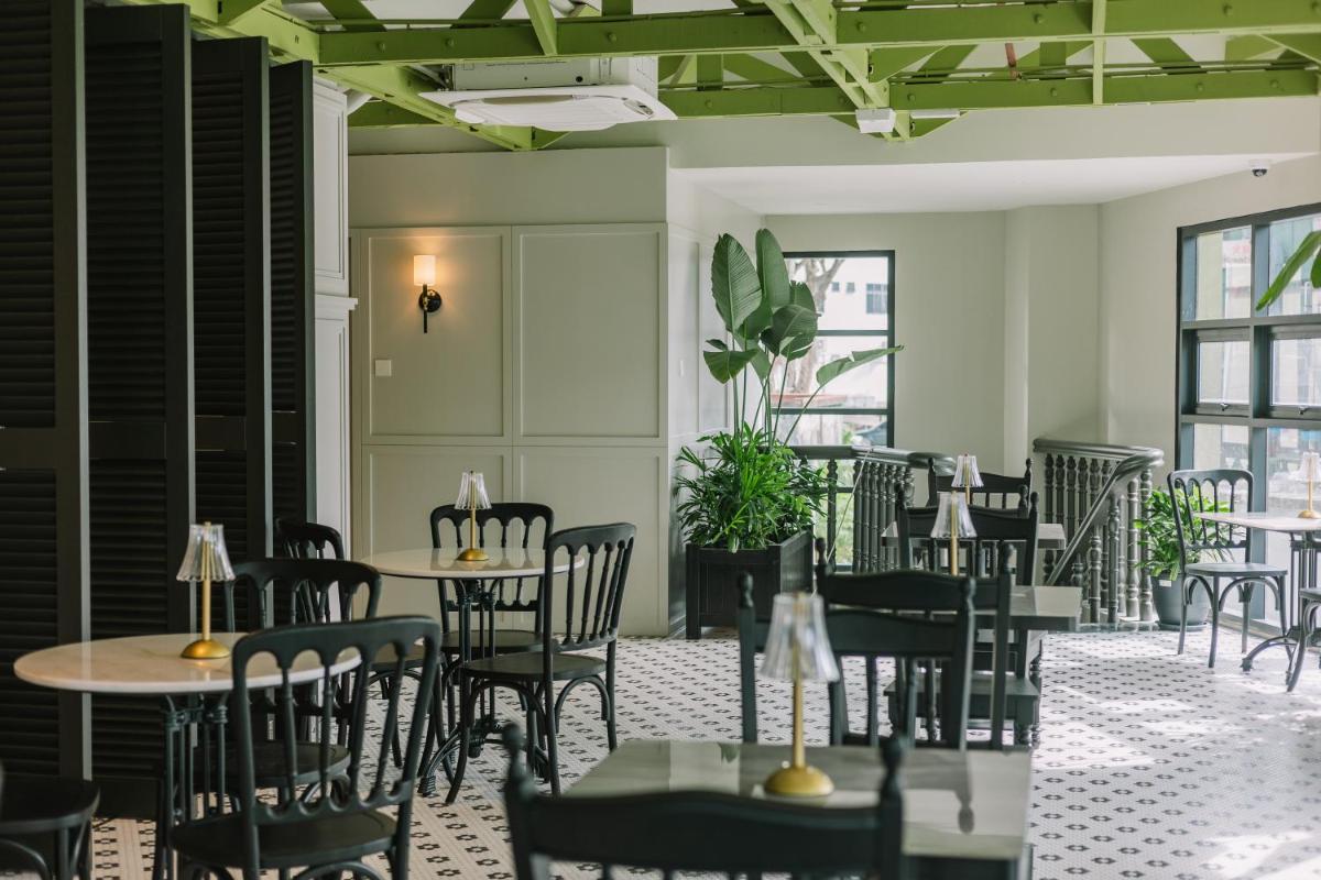 Legacy Hill Hotel - Hizvo
