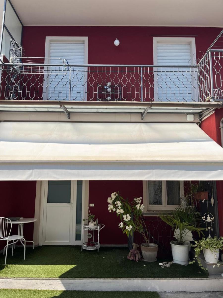 Elly Casa Vacanze - Housity