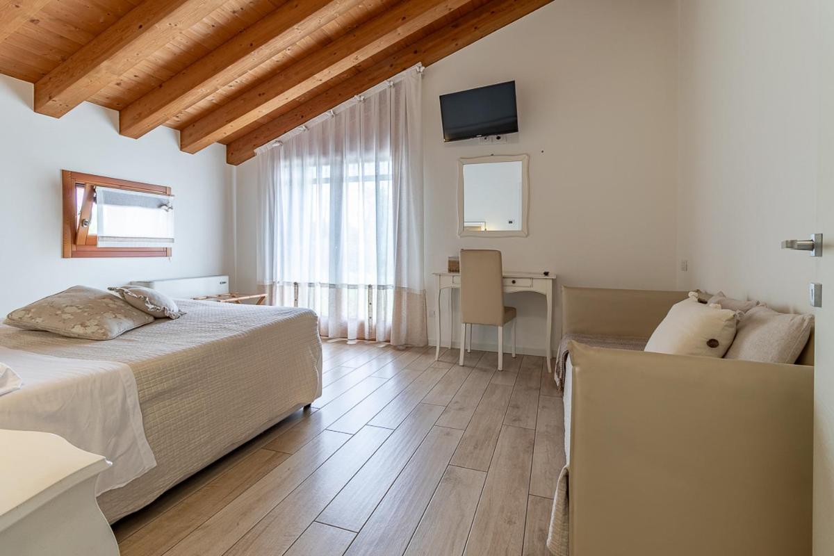 Agriturismo Casa Rossa - Housity