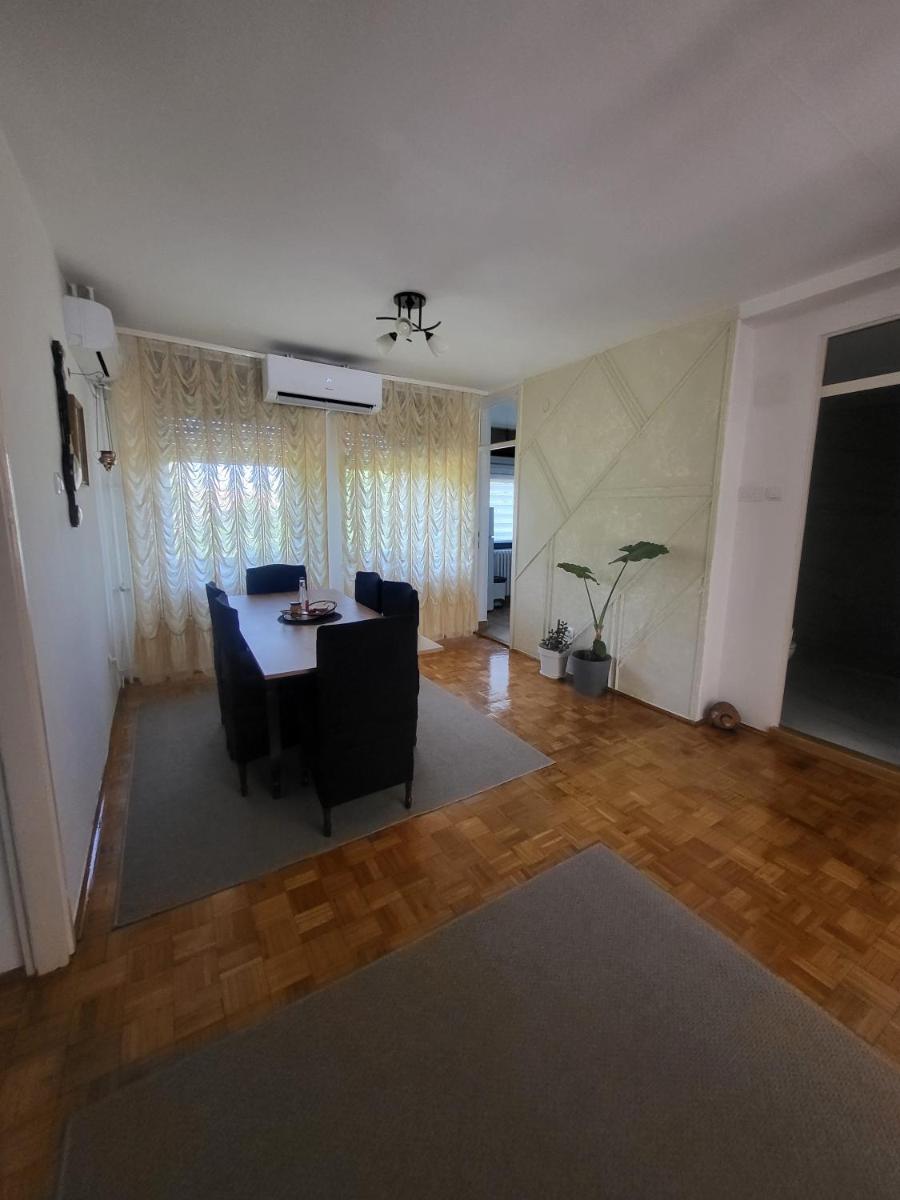 Apartman Karadjordjevo - Housity