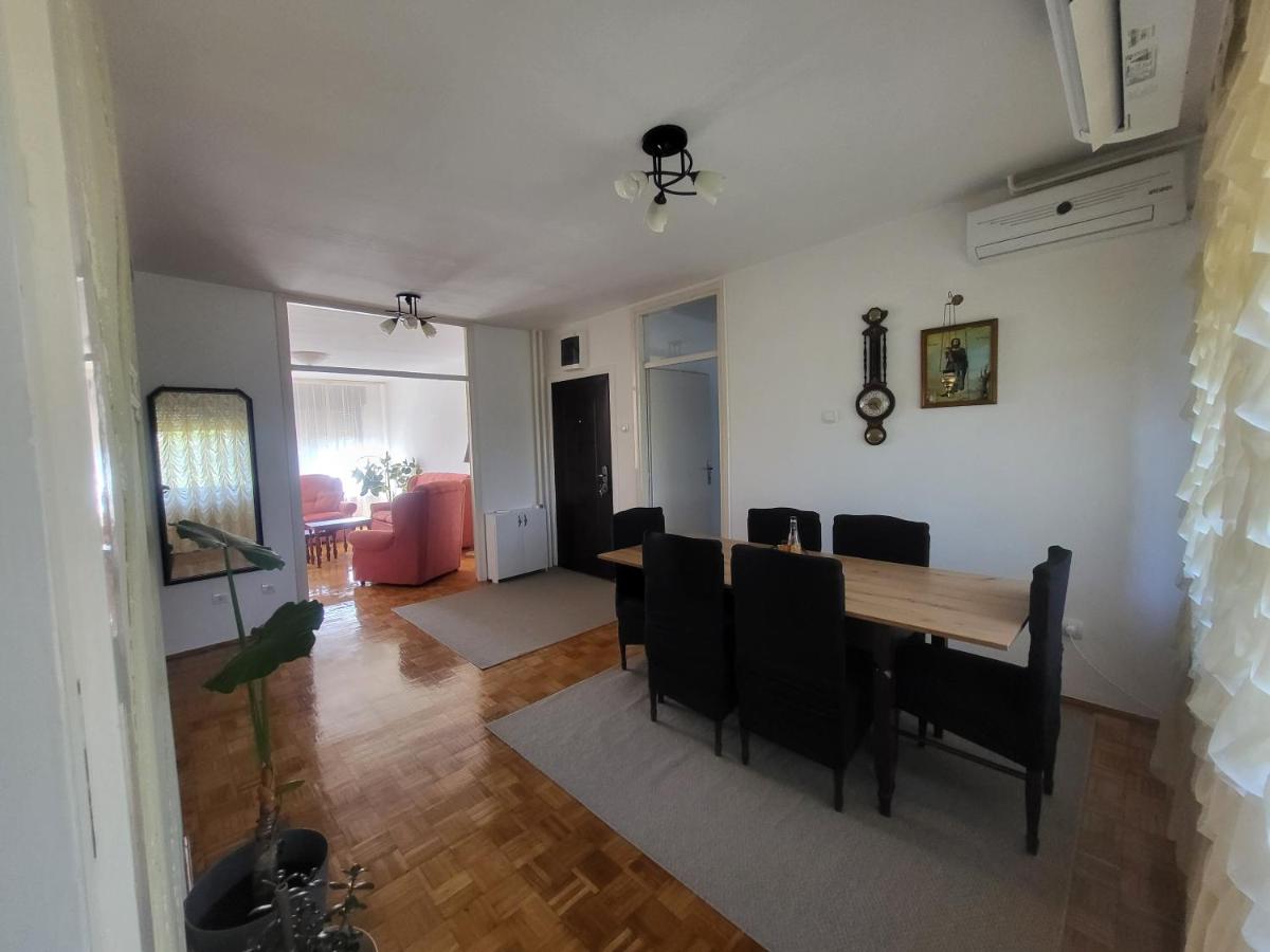 Apartman Karadjordjevo - Housity
