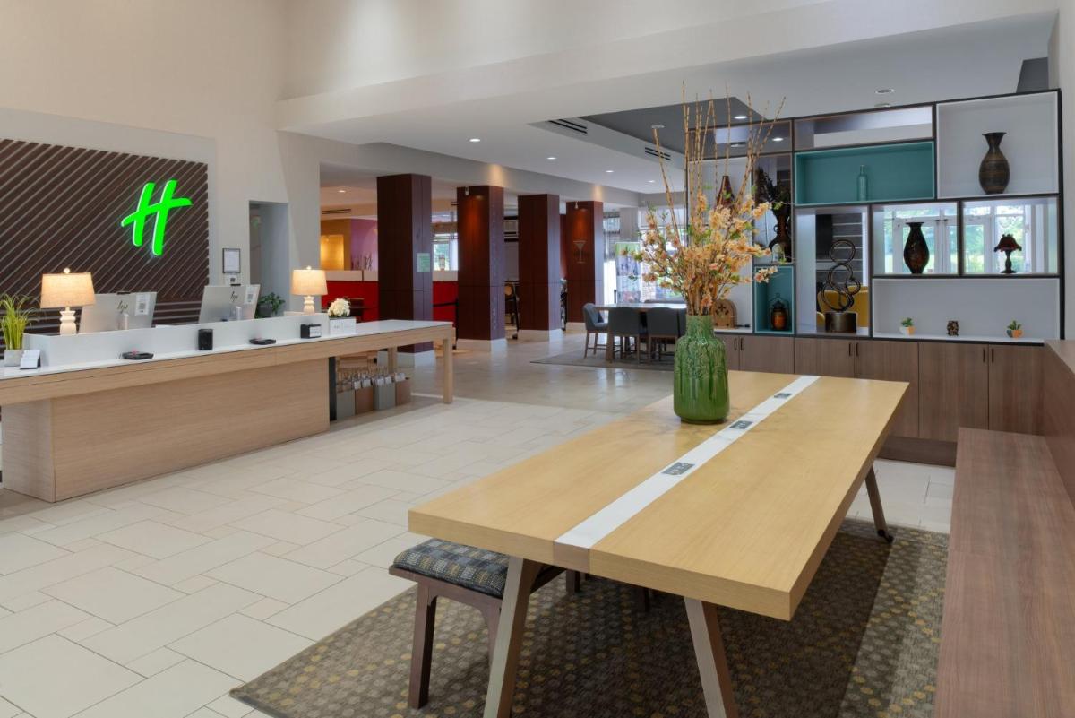 Holiday Inn Rock Hill by IHG - Housity
