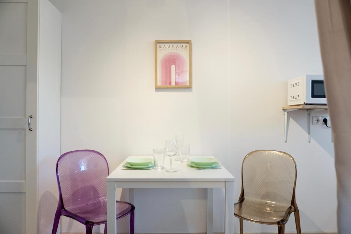Stylisches Apartment für 2 Personen in historischem Fachwerkhaus 4 Etage mit Blick auf Stadt & Festung - Housity