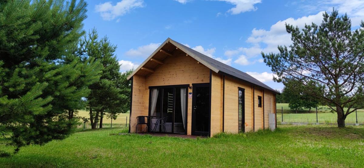 Domek nad jeziorem Giżyno - cisza i natura Piotiwo D1 - Housity
