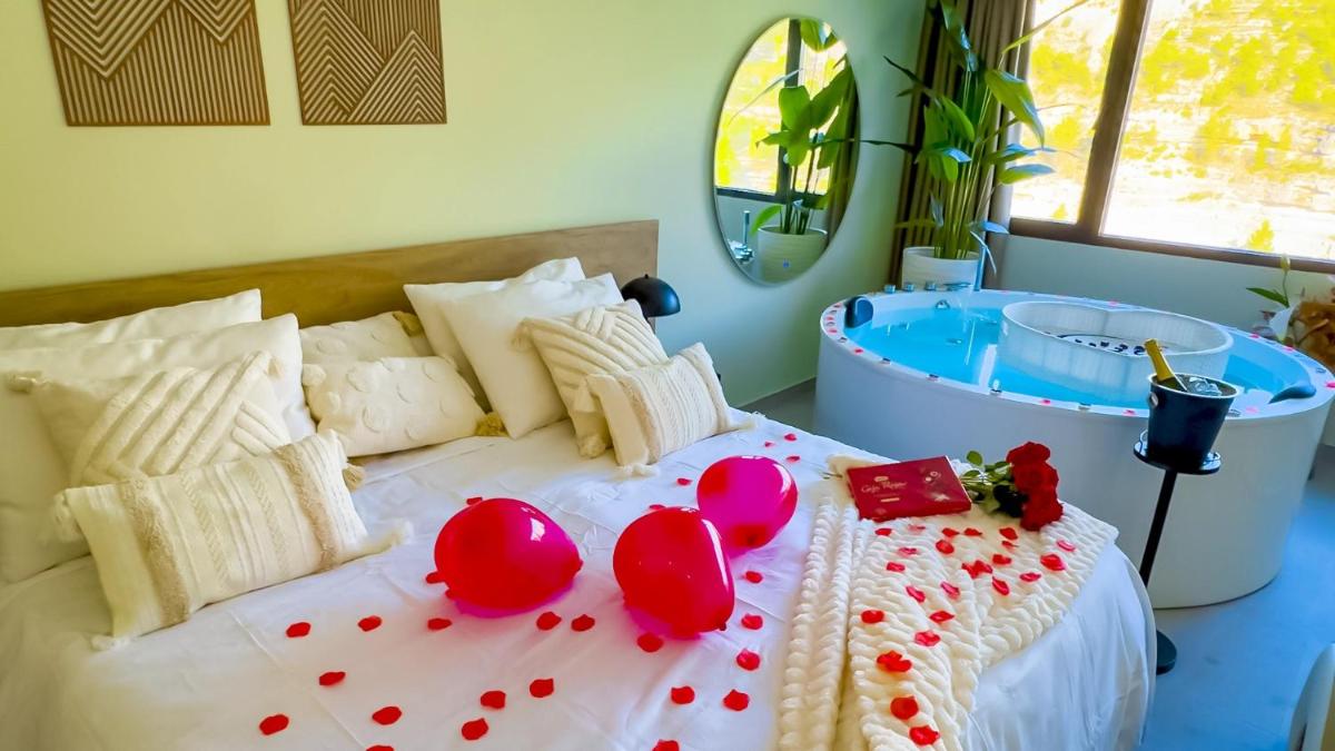 Hotel Spa Mirador - Housity