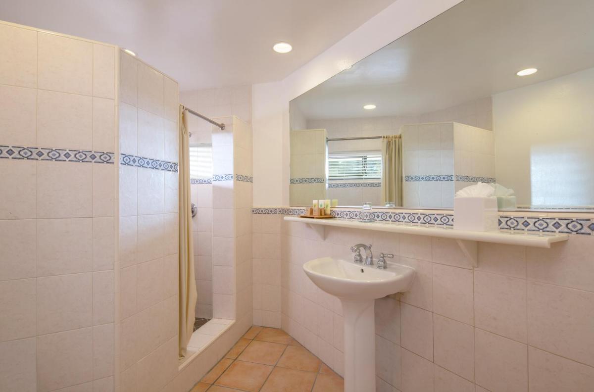 St. James's Club Resort - All Inclusive - Housity