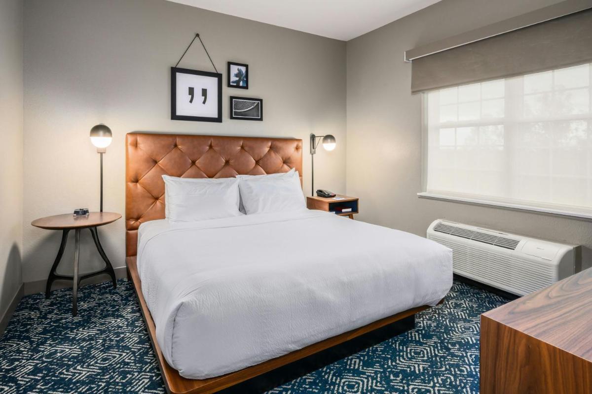 Four Points by Sheraton Bedford Manchester Airport - Housity