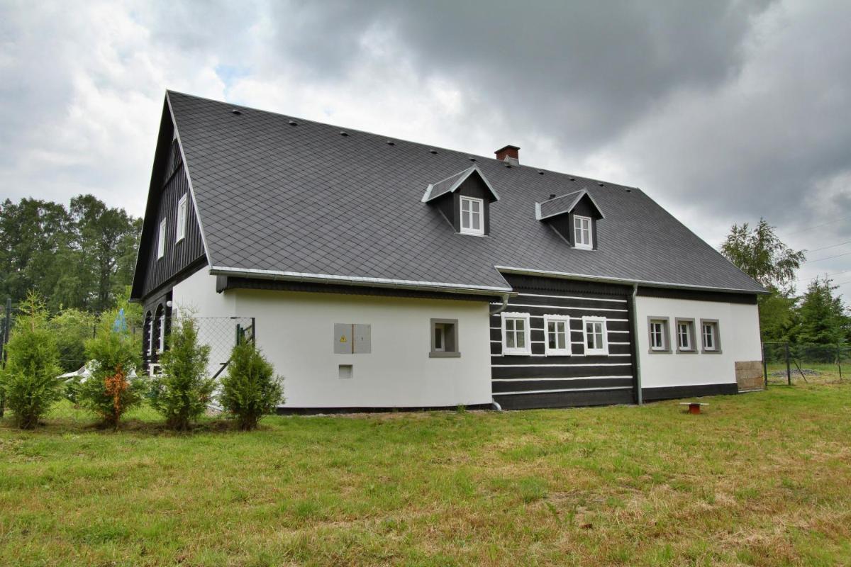 Chalupy Dolní Chřibská - Housity