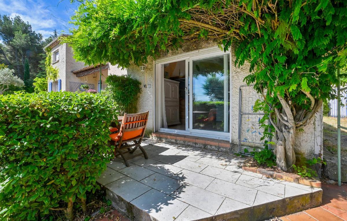Nice Home In Sarrians With Wifi - Housity
