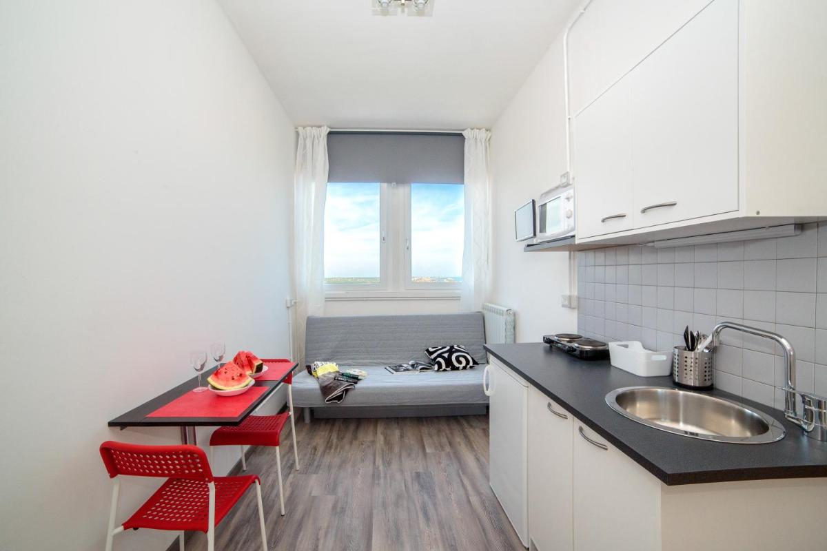 Federico Fellini Apartment - Hizvo
