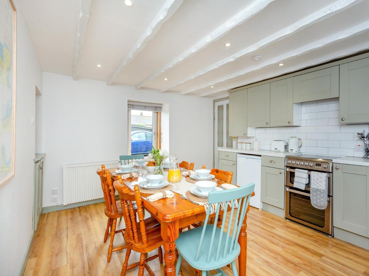 Emerald Cottage - Housity