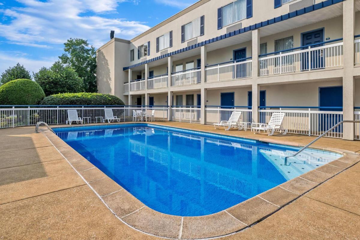 Days Inn by Wyndham Chattanooga/Hamilton Place - Housity