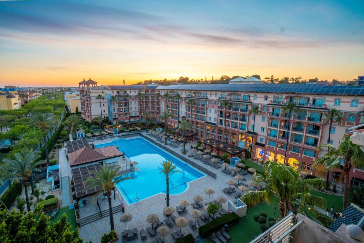 Piscina en o cerca de Ohtels Islantilla