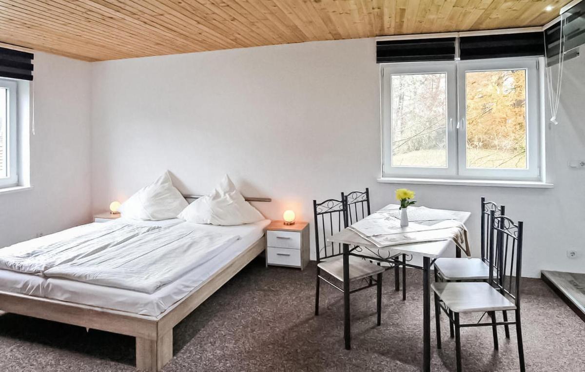 Ferienwohnung Kleinzerlang - Housity