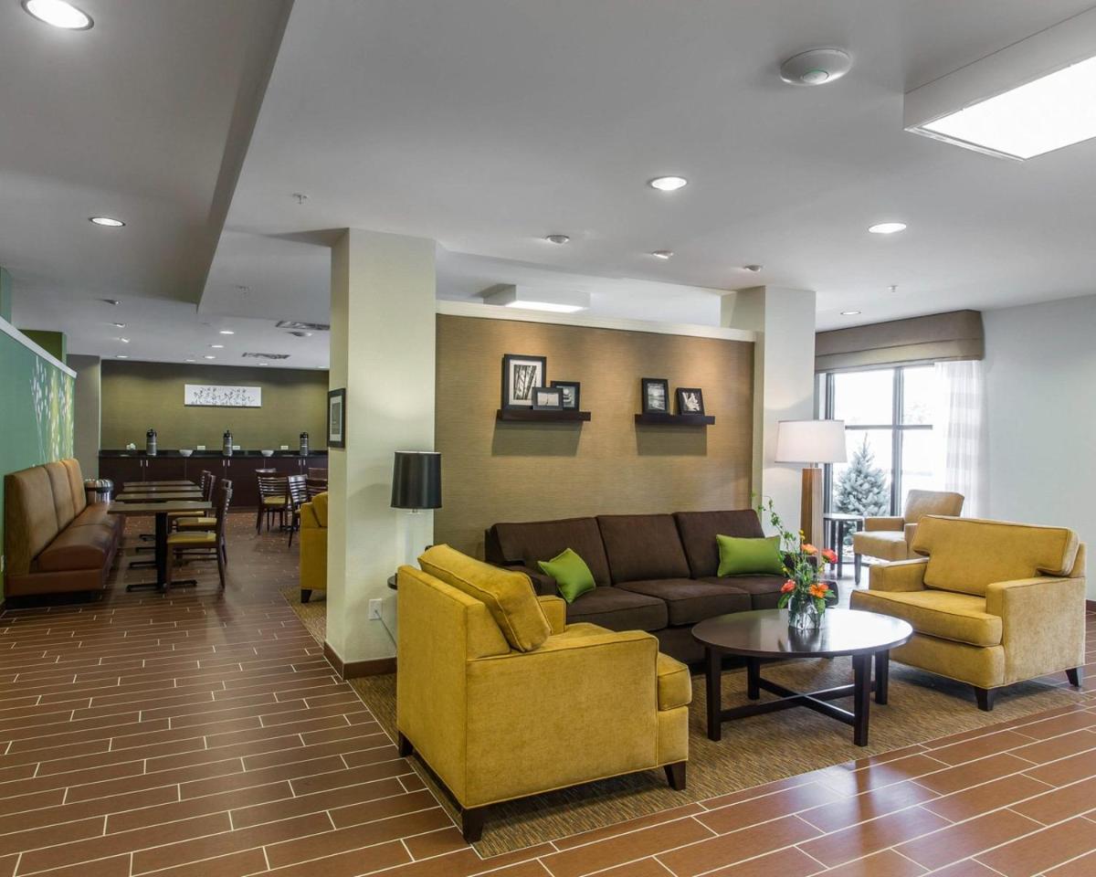 Sleep Inn & Suites Dayton - Housity